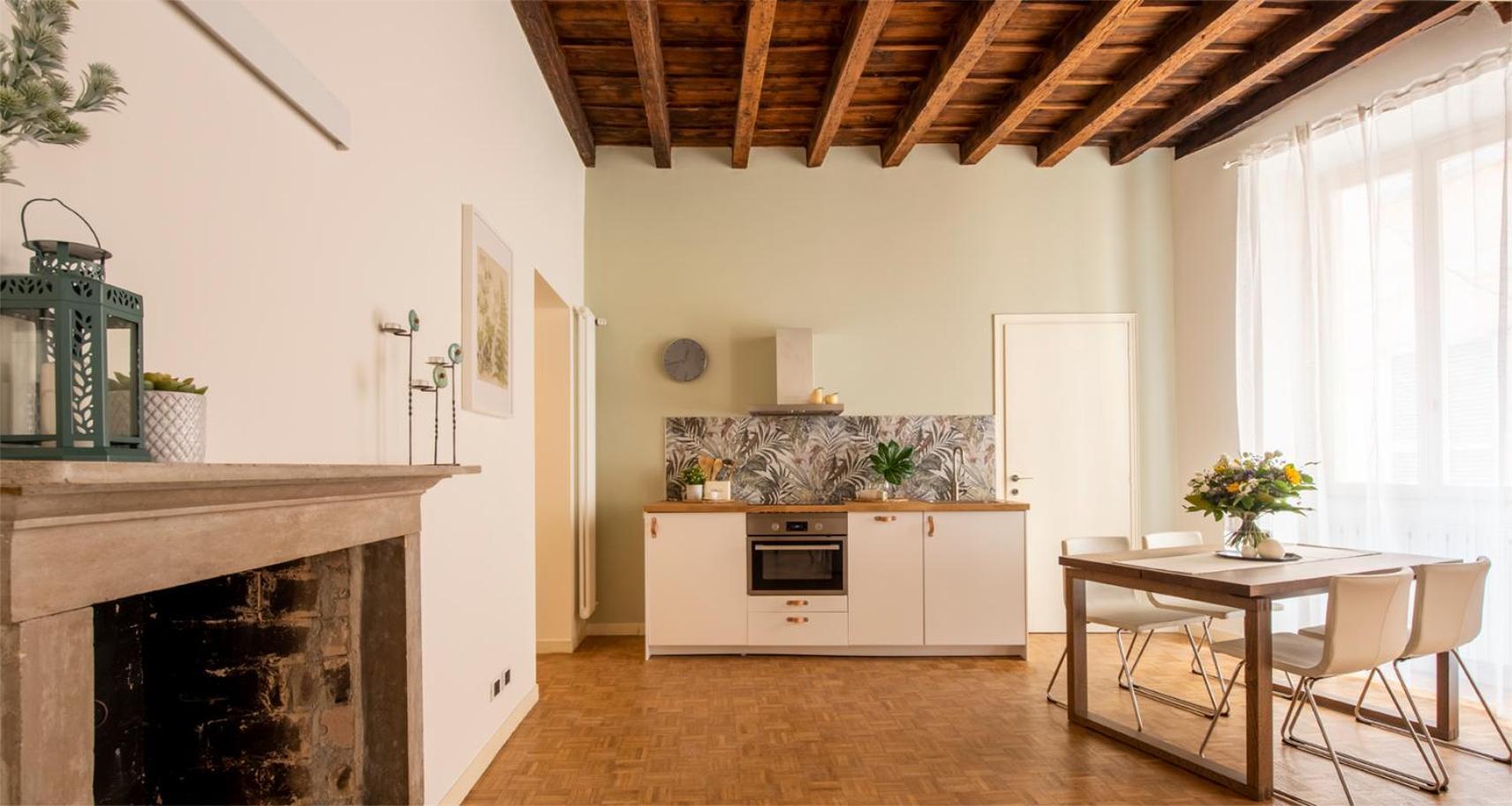 Charming Joivy Flat Next To Duomo Di 코모 외부 사진